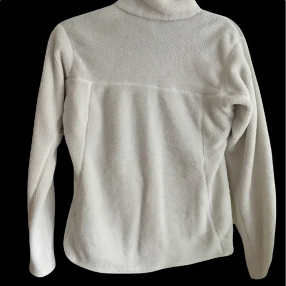 White patagonia fleece pullover size small - Picture 4 of 4